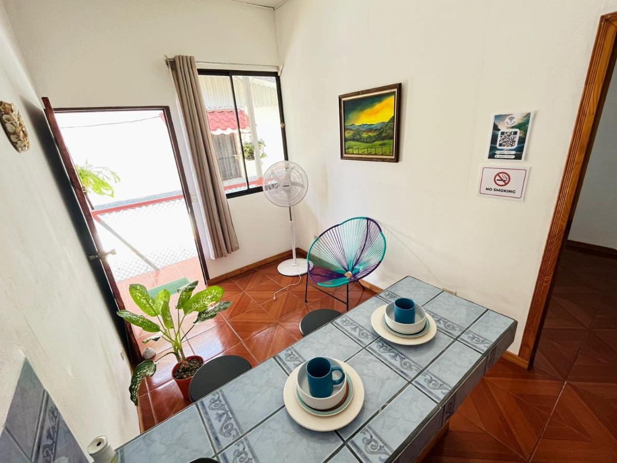 Mochis Apartman Quepos Kültér fotó