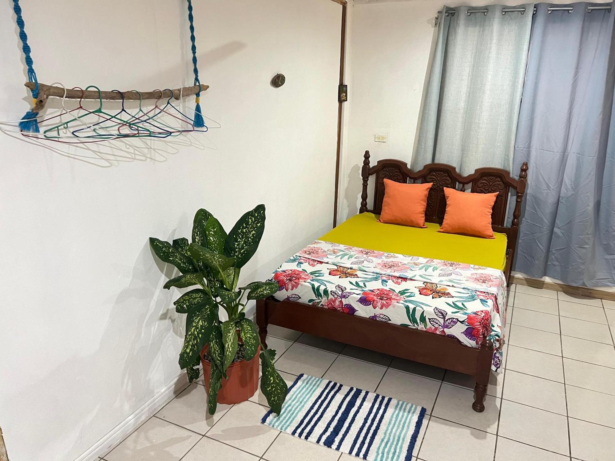 Mochis Apartman Quepos Kültér fotó
