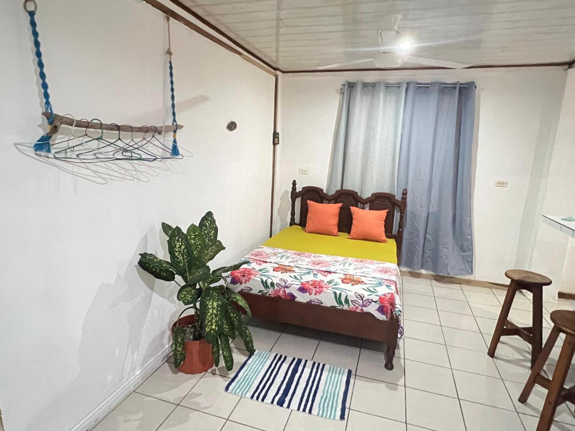 Mochis Apartman Quepos Kültér fotó