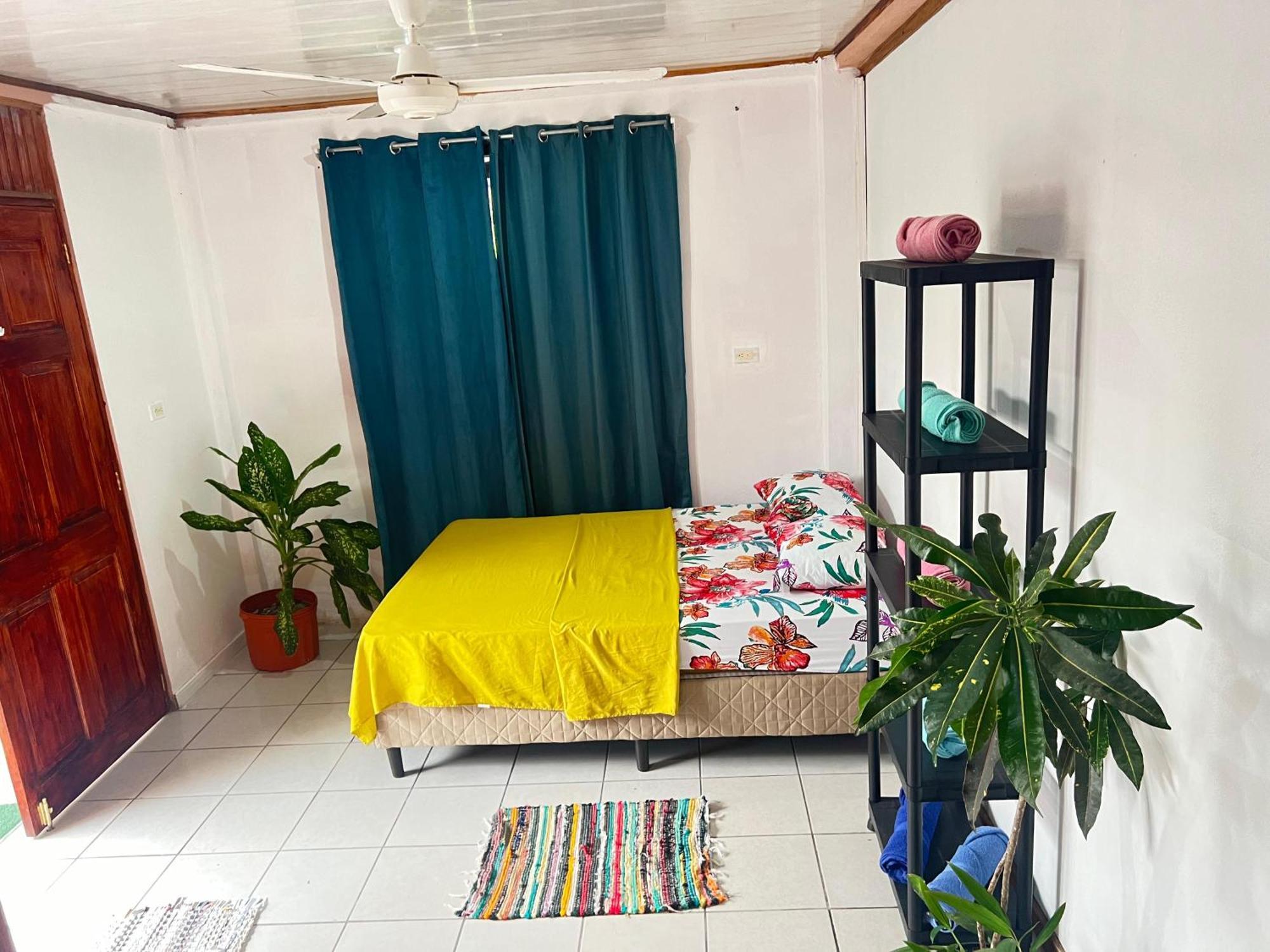 Mochis Apartman Quepos Kültér fotó