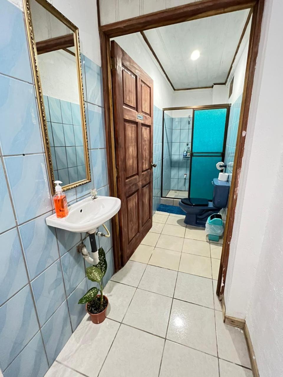 Mochis Apartman Quepos Szoba fotó