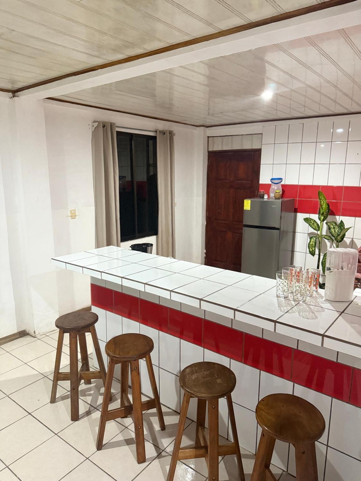 Mochis Apartman Quepos Kültér fotó